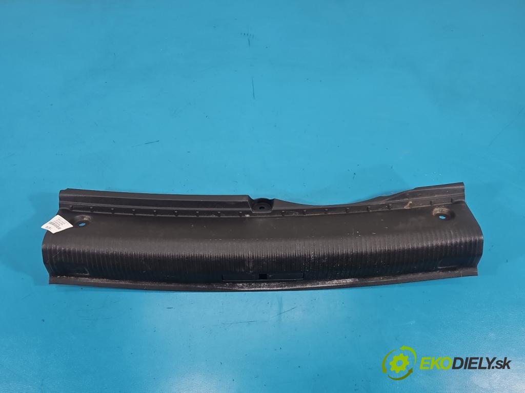 Peugeot 508 II 2018- 1.6 16V 181KM automatic 133 kW 1598 cm3 4- kryt plastová 9813430477