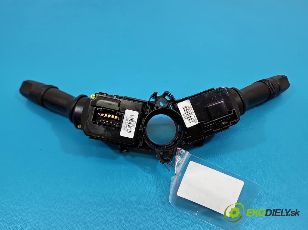 Hyundai I30 II 2012-2016 1.4 16V 100 HP manual 73.2 kW 1396 cm3 5- prepínač komplex: 93420-2K560 (Prepínacie páčky pod volantom)