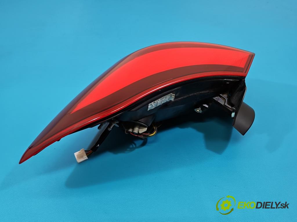 Hyundai i20 II 2014 -2020 1.2 16V 84KM manual 62 kW 1248 cm3 5- svetlo / reflektor zadné pravé 92402-C8000 (Kľučka dverí ostatné)