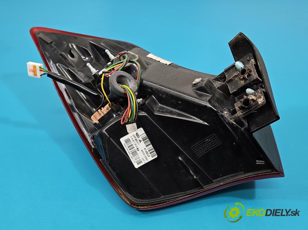 Hyundai i20 II 2014 -2020 1.2 16V 84KM manual 62 kW 1248 cm3 5- svetlo / reflektor zadné pravé 92402-C8000 (Kľučka dverí ostatné)