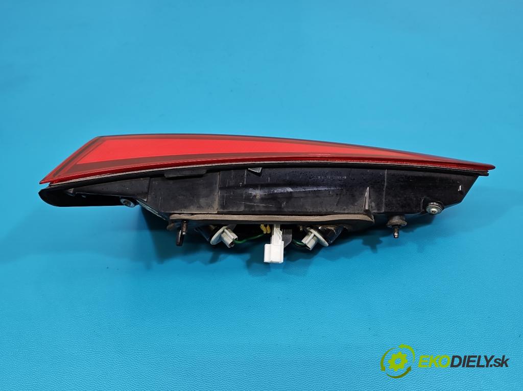 Hyundai i20 II 2014 -2020 1.2 16V 84KM manual 62 kW 1248 cm3 5- svetlo / reflektor zadné pravé 92404-C8000 (Kľučka dverí ostatné)