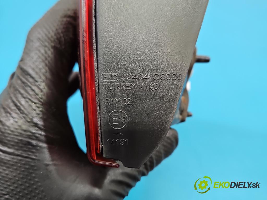 Hyundai i20 II 2014 -2020 1.2 16V 84KM manual 62 kW 1248 cm3 5- svetlo / reflektor zadné pravé 92404-C8000 (Kľučka dverí ostatné)