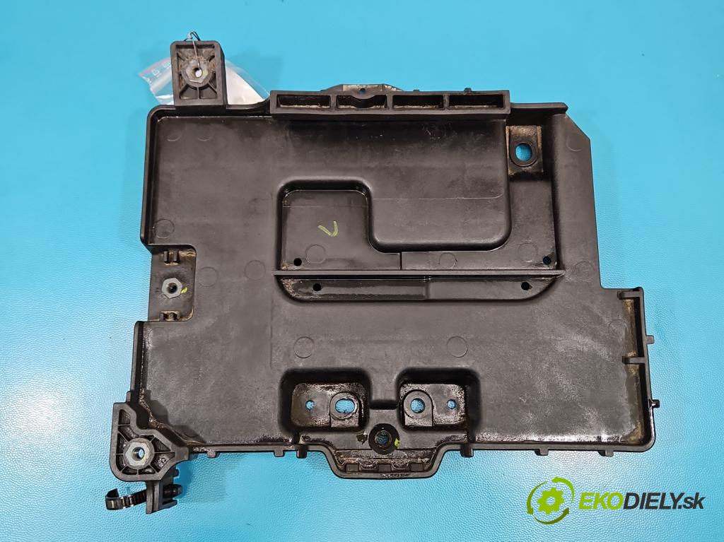 Hyundai I30 II 2012-2016 1.4 16V 100 HP manual 73.2 kW 1396 cm3 5- obal akumulatora 37150-A5000