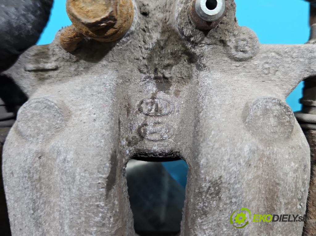 Hyundai I30 II 2012-2016 1.4 16V 100 HP manual 73.2 kW 1396 cm3 5- brzdič zadné pravý  (Kľučka dverí ostatné)