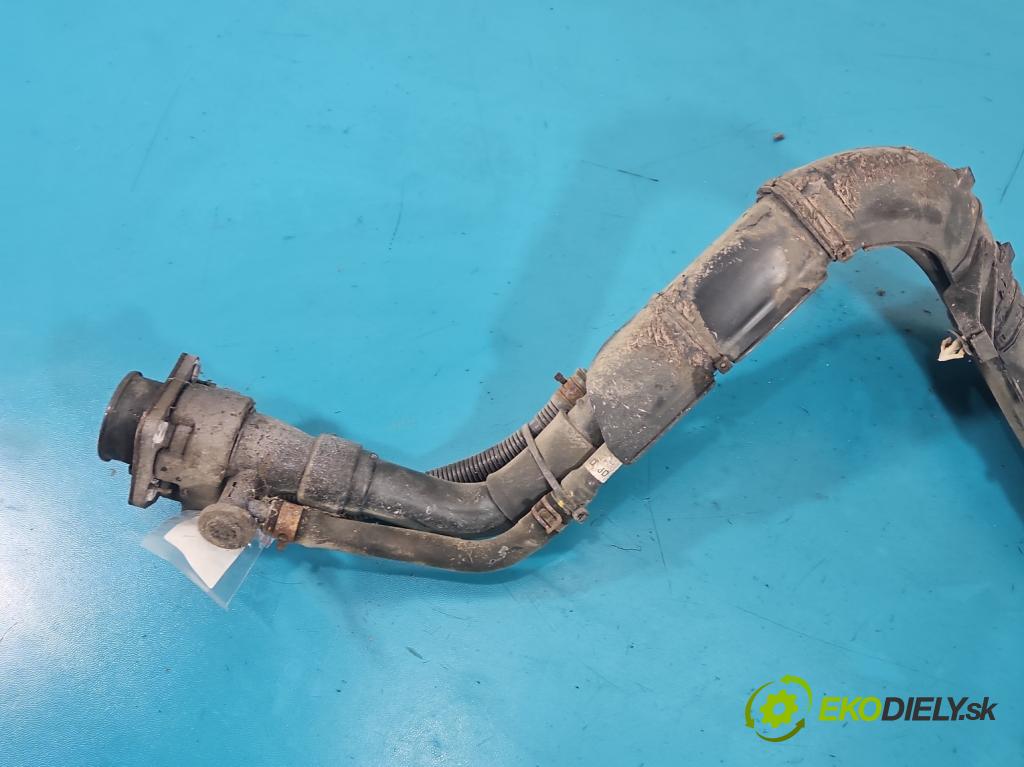 Hyundai I30 II 2012-2016 1.4 16V 100 HP manual 73.2 kW 1396 cm3 5- Nalievacie hrdlo: palivo