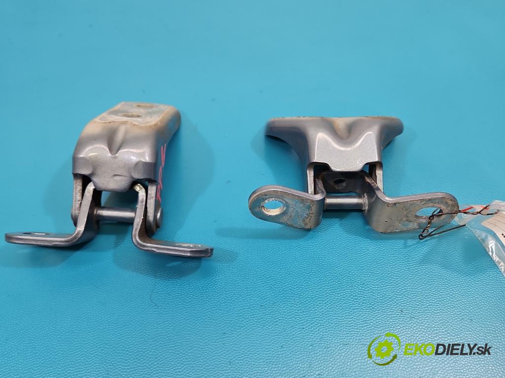 Hyundai i20 II 2014 -2020 1.2 16V 84KM manual 62 kW 1248 cm3 5- Závěs: dvere predné pravý