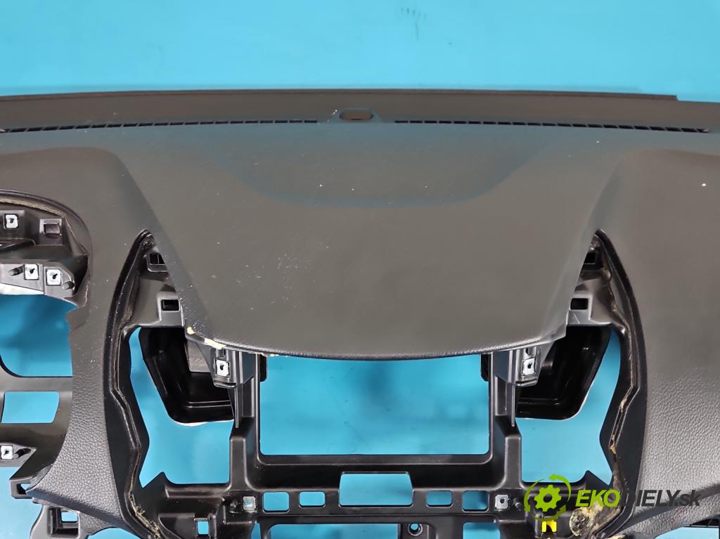 Hyundai I30 II 2012-2016 1.4 16V 100 HP manual 73.2 kW 1396 cm3 5- kokpit,pristrojová doska rozdeľovacia