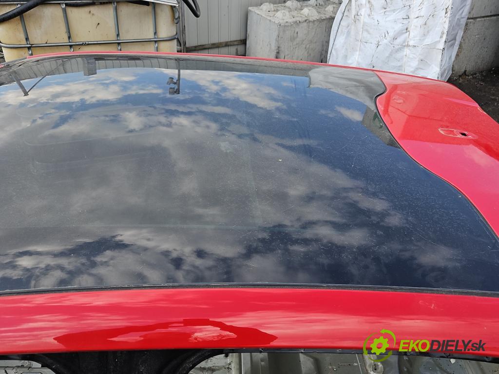 Citroen C3 III 2016-2024 1.2 12V 83 hp manual 61 kW 1199 cm3 5- Strecha: