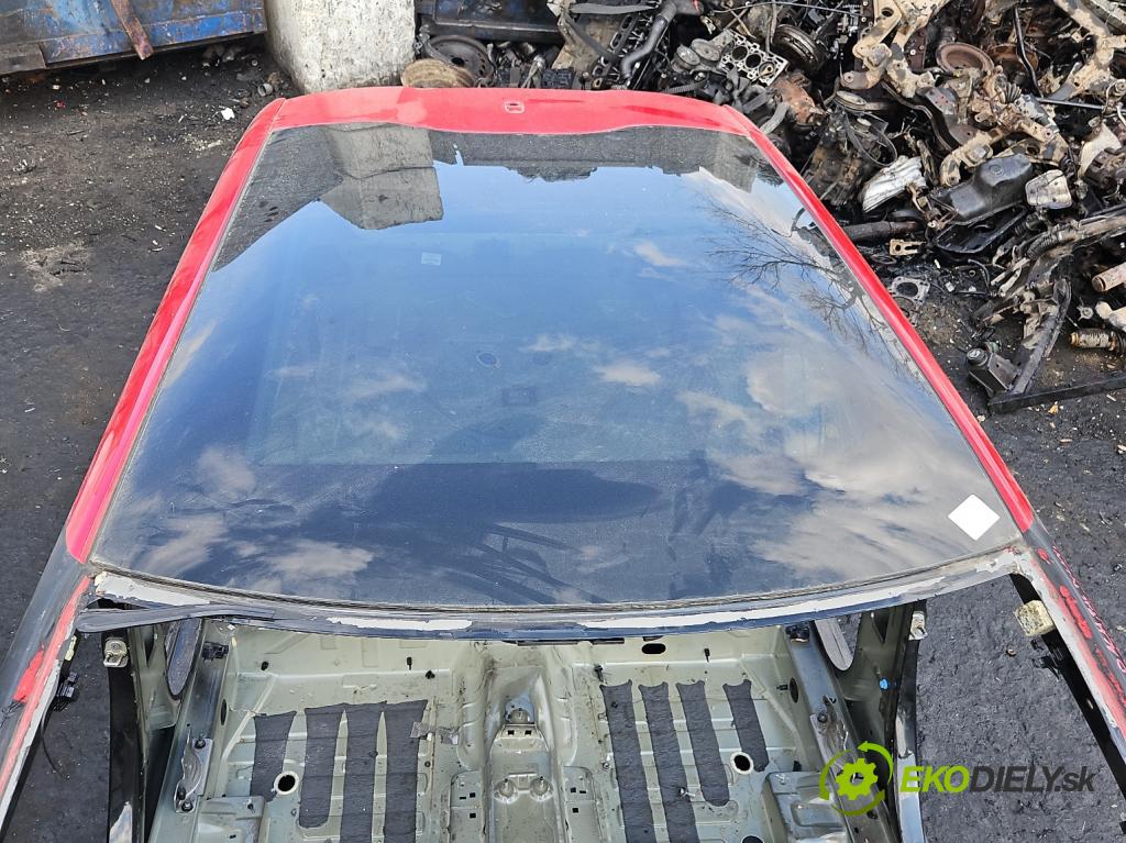 Citroen C3 III 2016-2024 1.2 12V 83 hp manual 61 kW 1199 cm3 5- Strecha: 