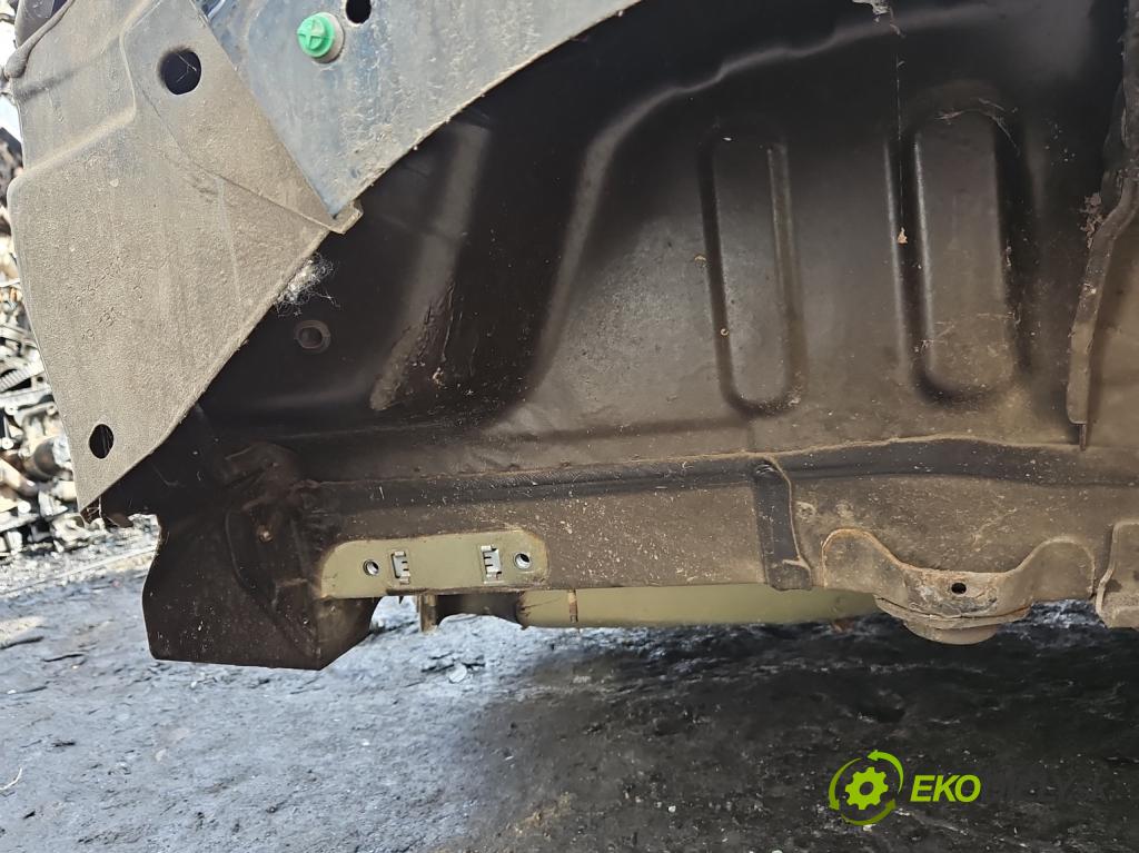 Citroen C3 III 2016-2024 1.2 12V 83 hp manual 61 kW 1199 cm3 5- blatnik zadní pravý