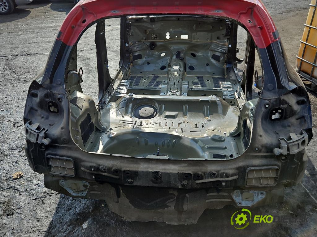 Citroen C3 III 2016-2024 1.2 12V 83 hp manual 61 kW 1199 cm3 5- stěna zadní 