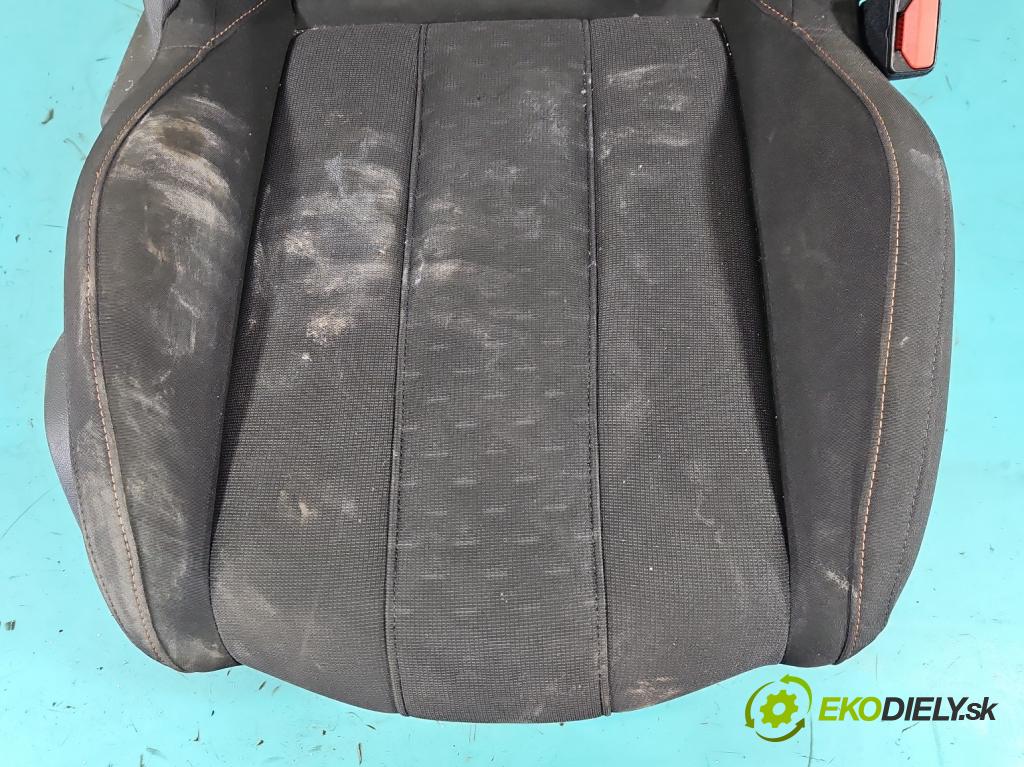 Peugeot 508 II 2018- 1.6 16V 181KM automatic 133 kW 1598 cm3 4- Sedadlo pravý  (Sedadlo)