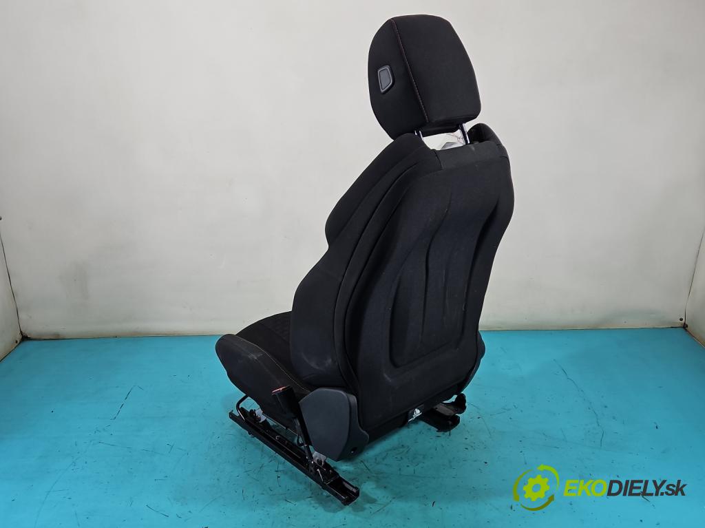 Peugeot 508 II 2018- 1.6 16V 181KM automatic 133 kW 1598 cm3 4- Sedadlo pravý  (Sedadlo)