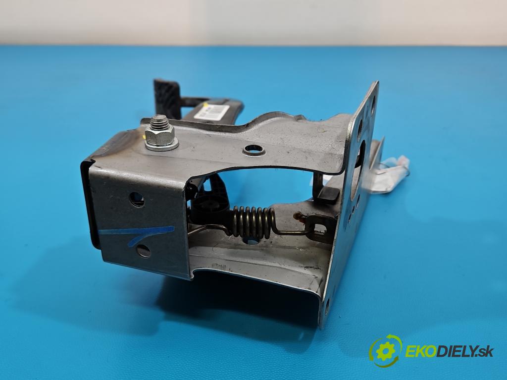 Hyundai i20 II 2014 -2020 1.2 16V 84KM manual 62 kW 1248 cm3 5- pedále ostatné 32802-C8100