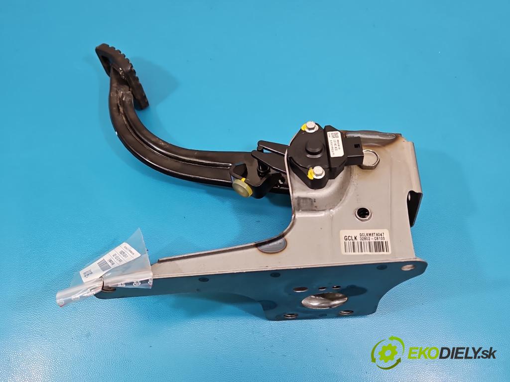 Hyundai i20 II 2014 -2020 1.2 16V 84KM manual 62 kW 1248 cm3 5- pedále ostatné 32802-C8100