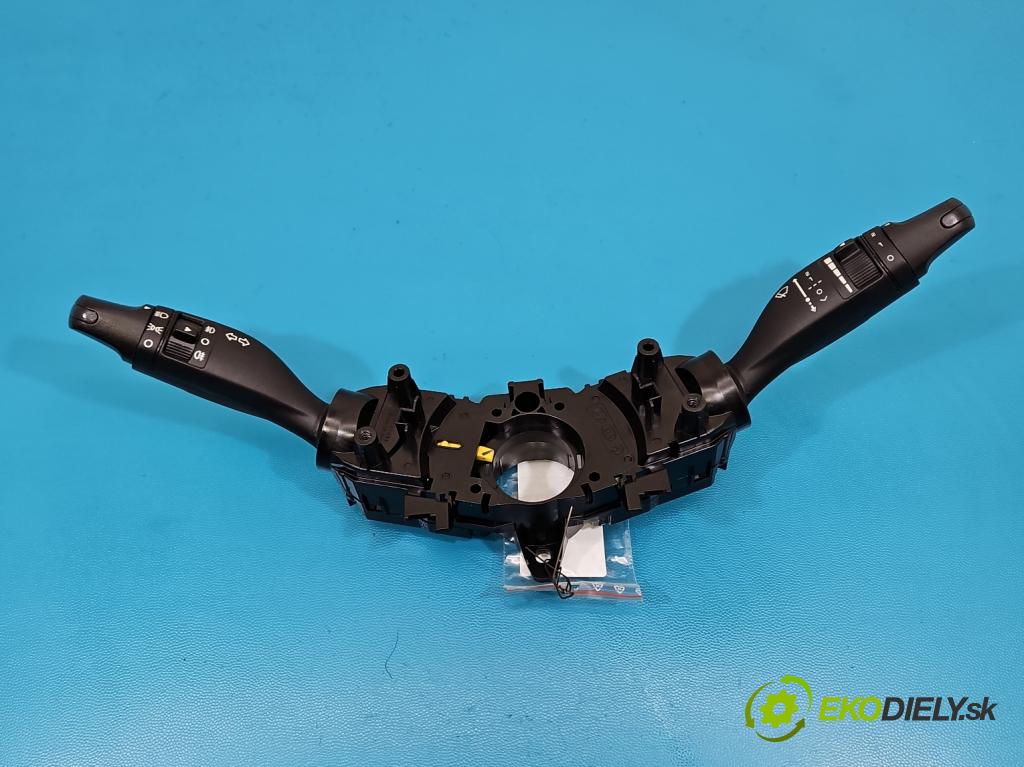 Hyundai i20 II 2014 -2020 1.2 16V 84KM manual 62 kW 1248 cm3 5- prepínač komplex: 299141440 (Prepínacie páčky pod volantom)