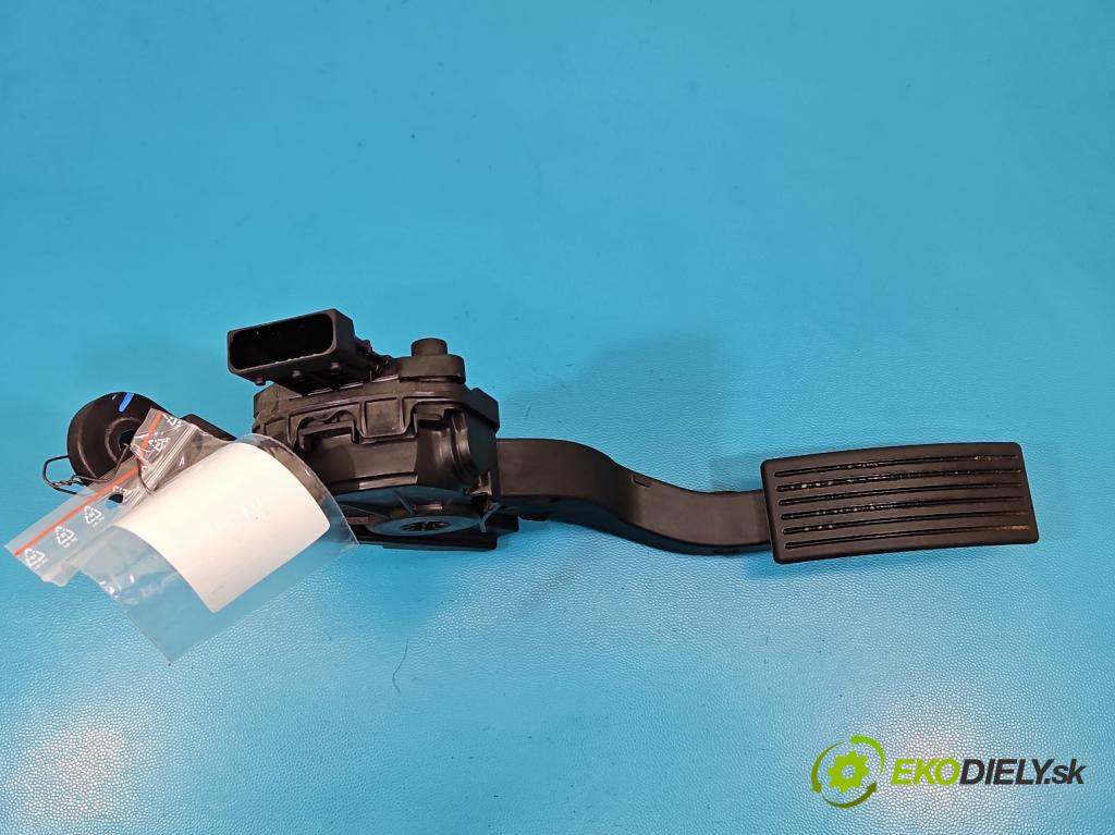 Hyundai i20 II 2014 -2020 1.2 16V 84KM manual 62 kW 1248 cm3 5- pedal plyn: potenciometr: 32700-1RXXX