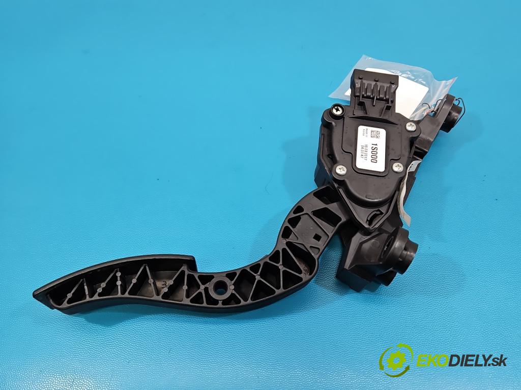 Hyundai i20 II 2014 -2020 1.2 16V 84KM manual 62 kW 1248 cm3 5- pedal plyn: potenciometr: 32700-1RXXX