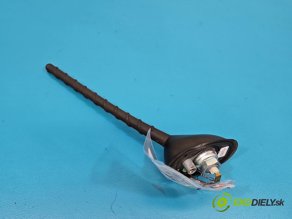 Hyundai i20 II 2014 -2020 1.2 16V 84KM manual 62 kW 1248 cm3 5- Antena 96213-C8000