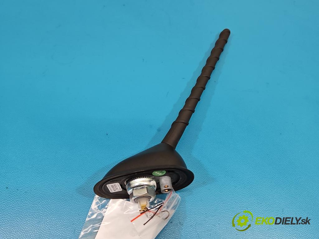 Hyundai i20 II 2014 -2020 1.2 16V 84KM manual 62 kW 1248 cm3 5- Antena 96213-C8000