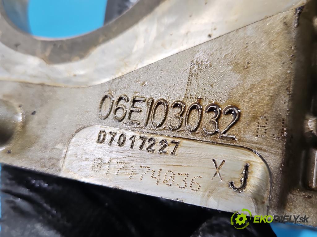 Audi Q7 2015- 3.0 TFSI CRE: 333KM: automatic 245 kW 2995 cm3 5- podpora 06E103032BJ