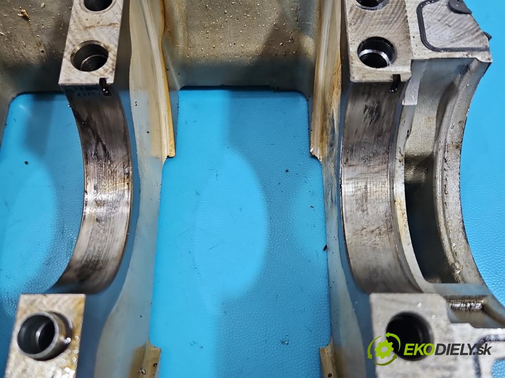 Audi Q7 2015- 3.0 TFSI CRE: 333KM: automatic 245 kW 2995 cm3 5- podpora 06E103032BJ