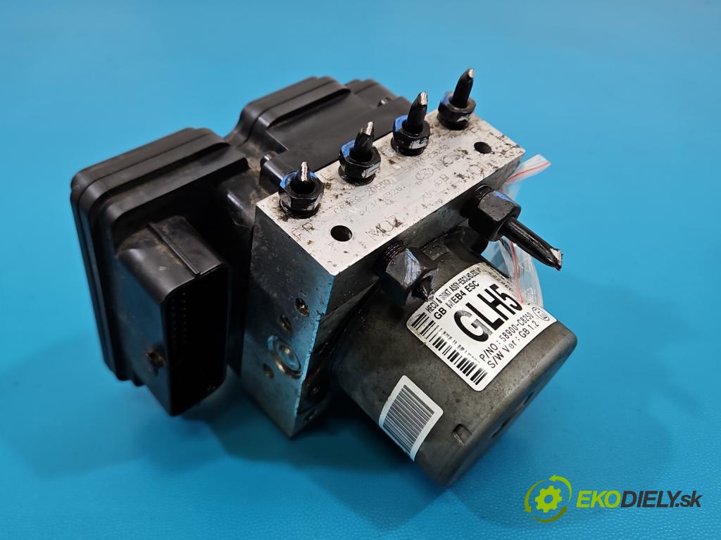 Hyundai i20 II 2014 -2020 1.2 16V 84KM manual 62 kW 1248 cm3 5- čerpadlo abs C8589-30550 (Pumpa ABS)