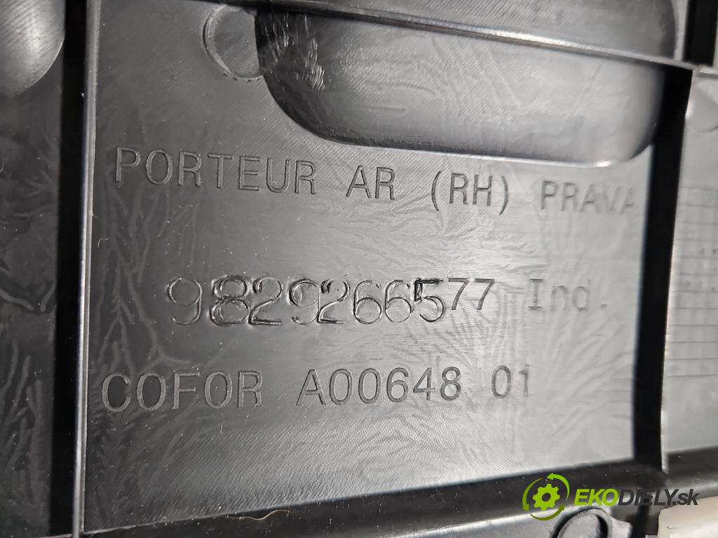 Citroen C3 III 2016-2024 1.2 12V 83 HP manual 61 kW 1199 cm3 5- Čalounictví: dvere zadné pravé 9829266577