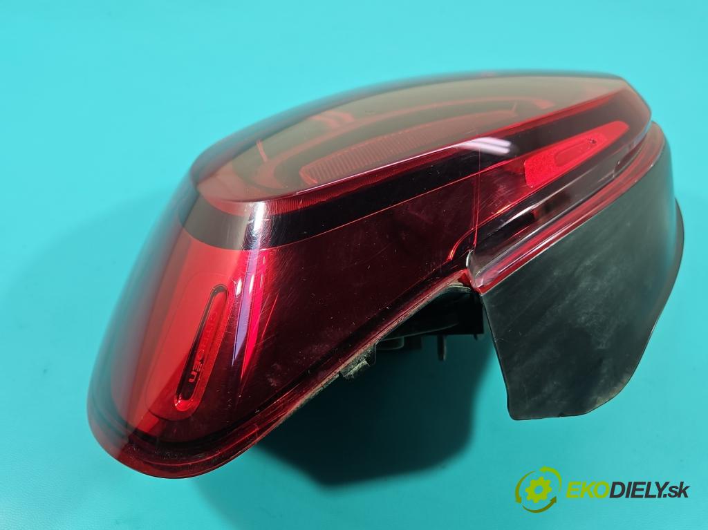 Citroen C3 III 2016-2024 1.2 12V 83 hp manual 61 kW 1199 cm3 5- světlo zadní pravé 9812257480 (Klika dveří ostatní)