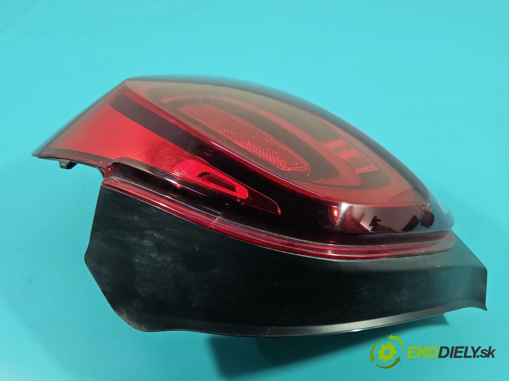 Citroen C3 III 2016-2024 1.2 12V 83 hp manual 61 kW 1199 cm3 5- světlo zadní pravé 9812257480 (Klika dveří ostatní)