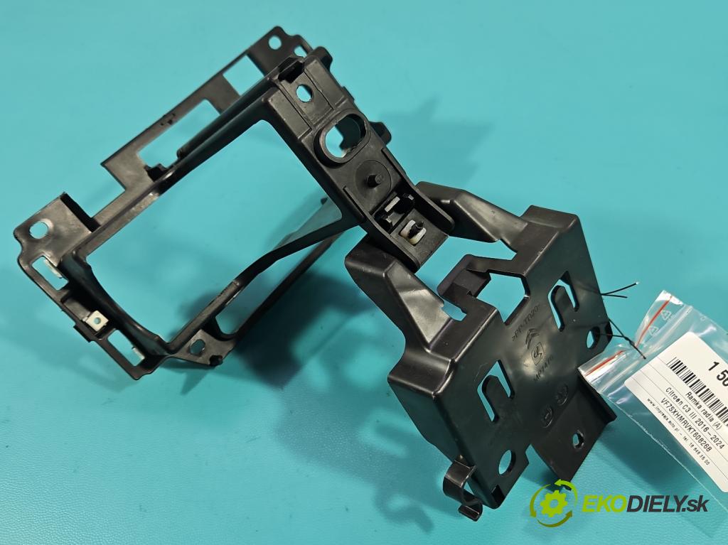 Citroen C3 III 2016-2024 1.2 12V 83 HP manual 61 kW 1199 cm3 5- Rám: rádio: 9812833280