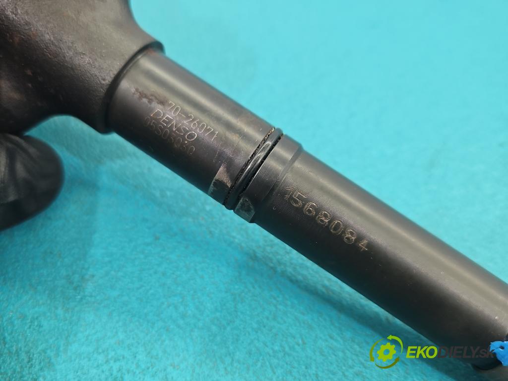 Toyota Rav4 IV 2013-2018 2.0 D4D 124hp manual 91 kW 1998 cm3 5- vstrek 23670-26071 (Vstrekovač paliva)