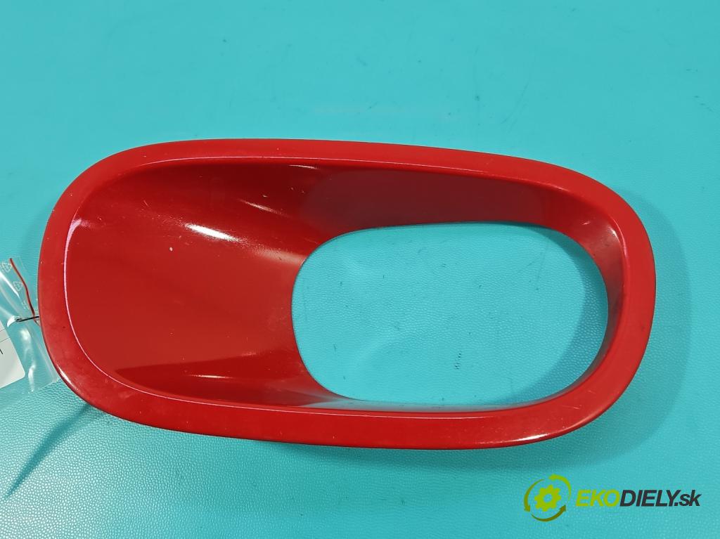 Citroen C3 III 2016-2024 1.2 12V 83 HP manual 61 kW 1199 cm3 5- blenda mriežka: nárazník pravé 9813344677