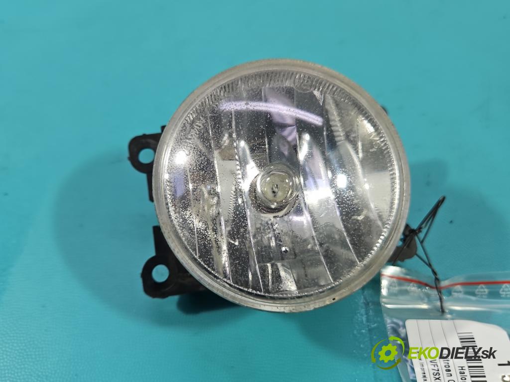 Citroen C3 III 2016-2024 1.2 12V 83 HP manual 61 kW 1199 cm3 5- Halogen pravý 114-17102 (Kľučka dverí ostatné)