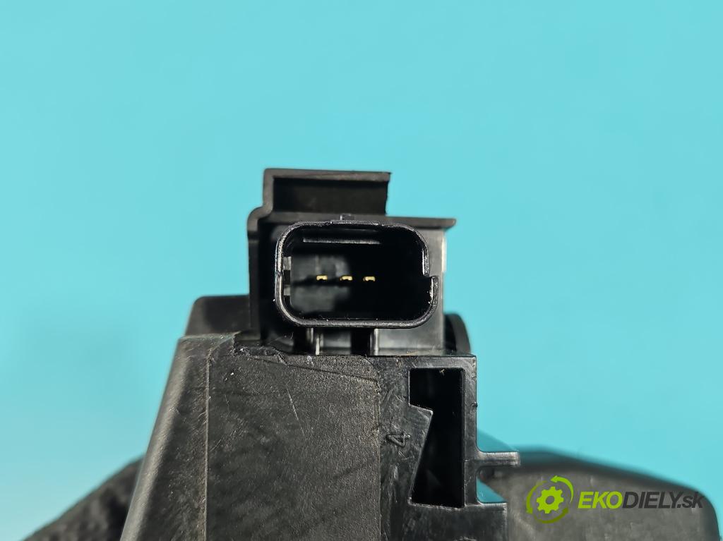 Citroen C3 III 2016-2024 1.2 12V 83 HP manual 61 kW 1199 cm3 5- zámok kufrové dvere zadné 9816195380