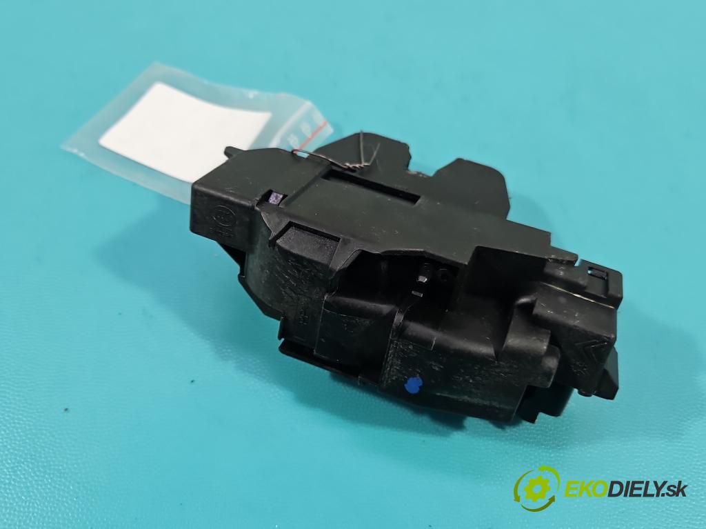 Citroen C3 III 2016-2024 1.2 12V 83 HP manual 61 kW 1199 cm3 5- zámok kufrové dvere zadné 9816195380