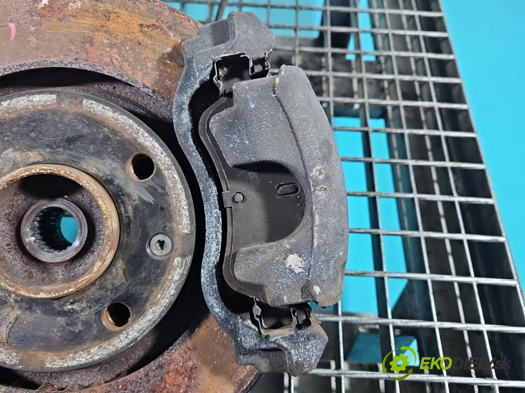 Citroen C3 III 2016-2024 1.2 12V 83 HP manual 61 kW 1199 cm3 5- brzdič predné pravý  (Kľučka dverí ostatné)