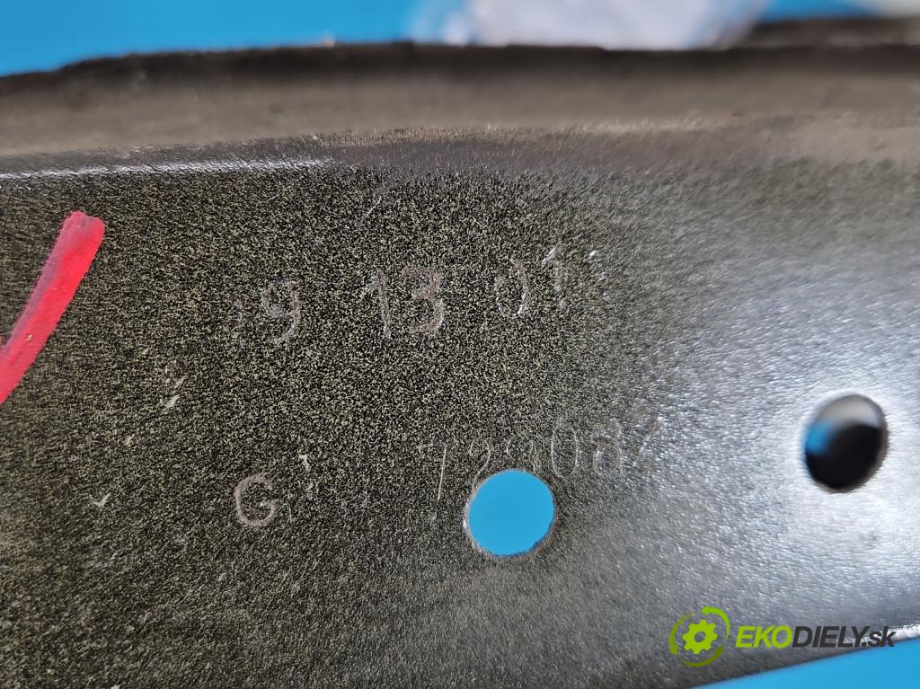 Citroen C3 III 2016-2024 1.2 12V 83 hp manual 61 kW 1199 cm3 5- výztuha nárazníku zadní