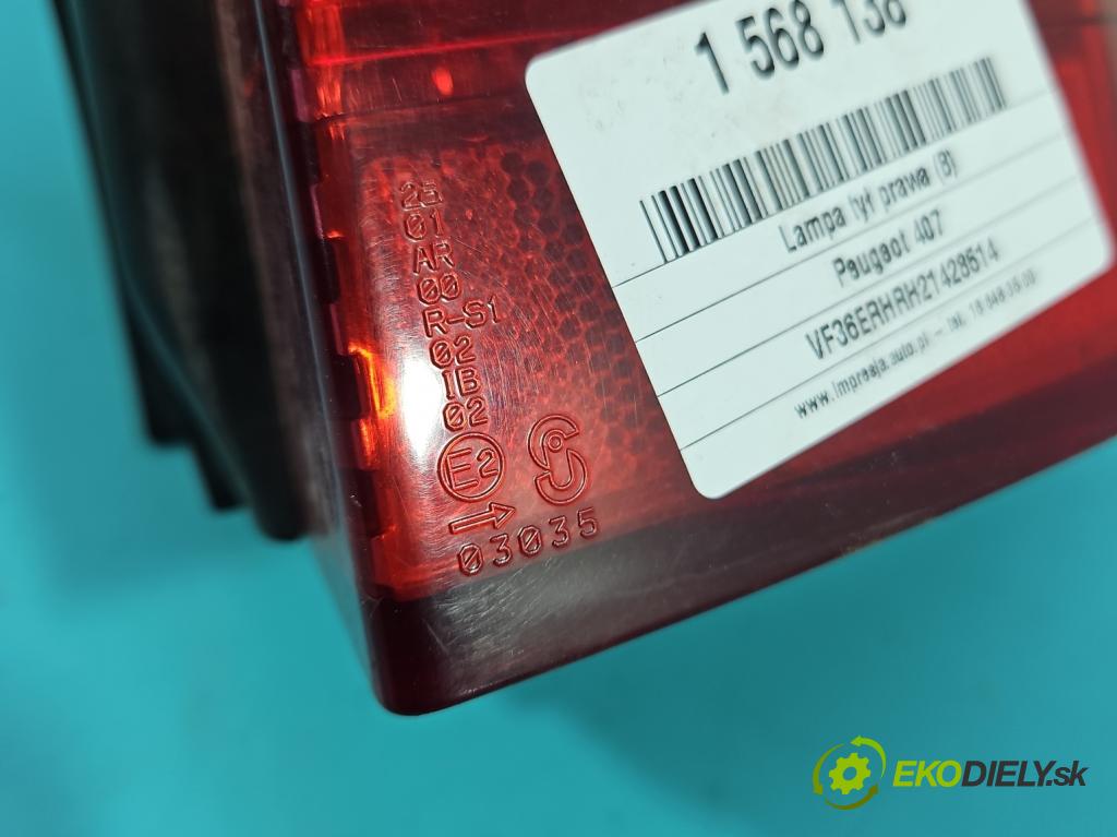 Peugeot 407 2.0 hdi 136 HP manual 100 kW 1997 cm3 5- svetlo / reflektor zadné pravé  (Kľučka dverí ostatné)