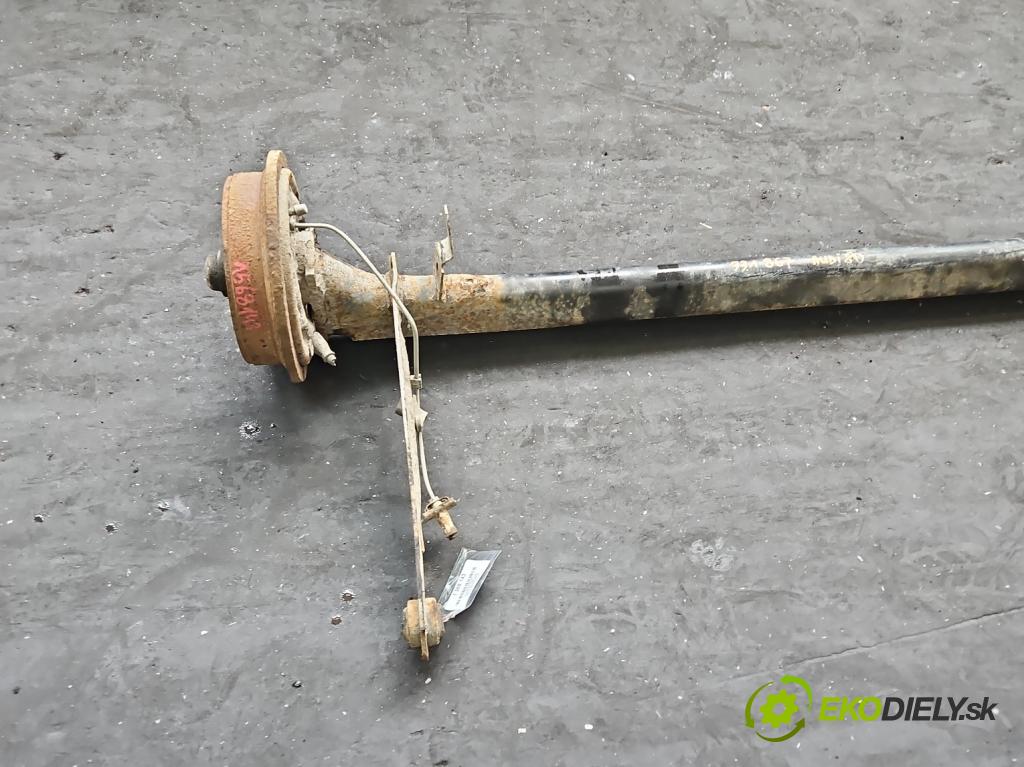 Audi 80 B3 1986-1991 1.6 8V 69KM manual 51 kW 1595 cm3 4- zadna výstuha  (Výstuha zadná)