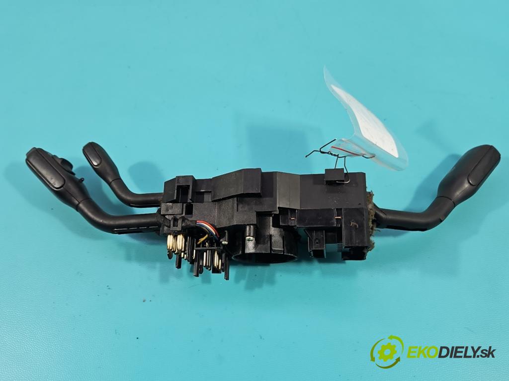 Audi A4 B5 1994-2001 1.9 tdi 90 HP manual 66 kW 1896 cm3 4- prepínač komplex: 4D0953513P (Prepínacie páčky pod volantom)