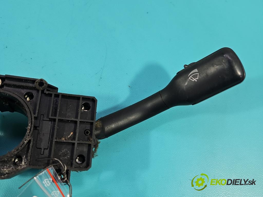 Audi A4 B5 1994-2001 1.9 tdi 90 HP manual 66 kW 1896 cm3 4- prepínač komplex: 4D0953513P (Prepínacie páčky pod volantom)