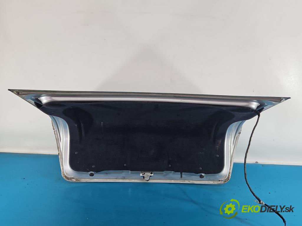 Opel Vectra B 1995-2002 1.6 16V 101 HP manual 74 kW 1598 cm3 4- zadna kufor  (Kapota zadná (kufor))