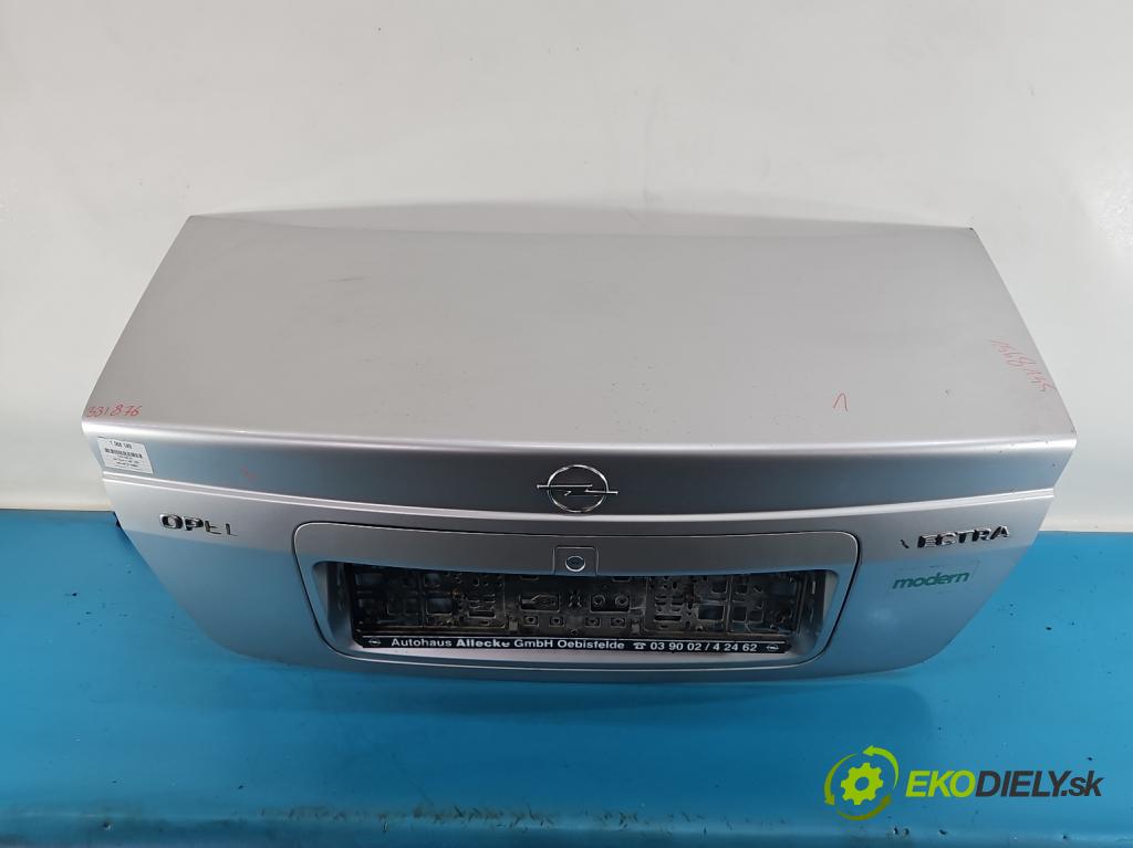 Opel Vectra B 1995-2002 1.6 16V 101 HP manual 74 kW 1598 cm3 4- zadna kufor  (Kapota zadná (kufor))