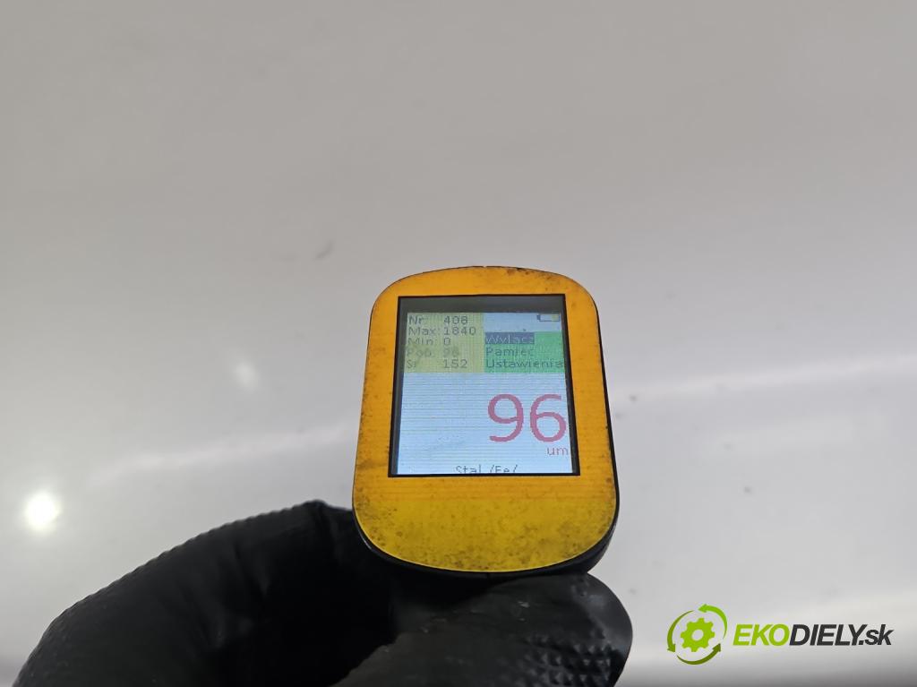 Opel Vectra B 1995-2002 1.6 16V 101 HP manual 74 kW 1598 cm3 4- zadna kufor  (Kapota zadná (kufor))