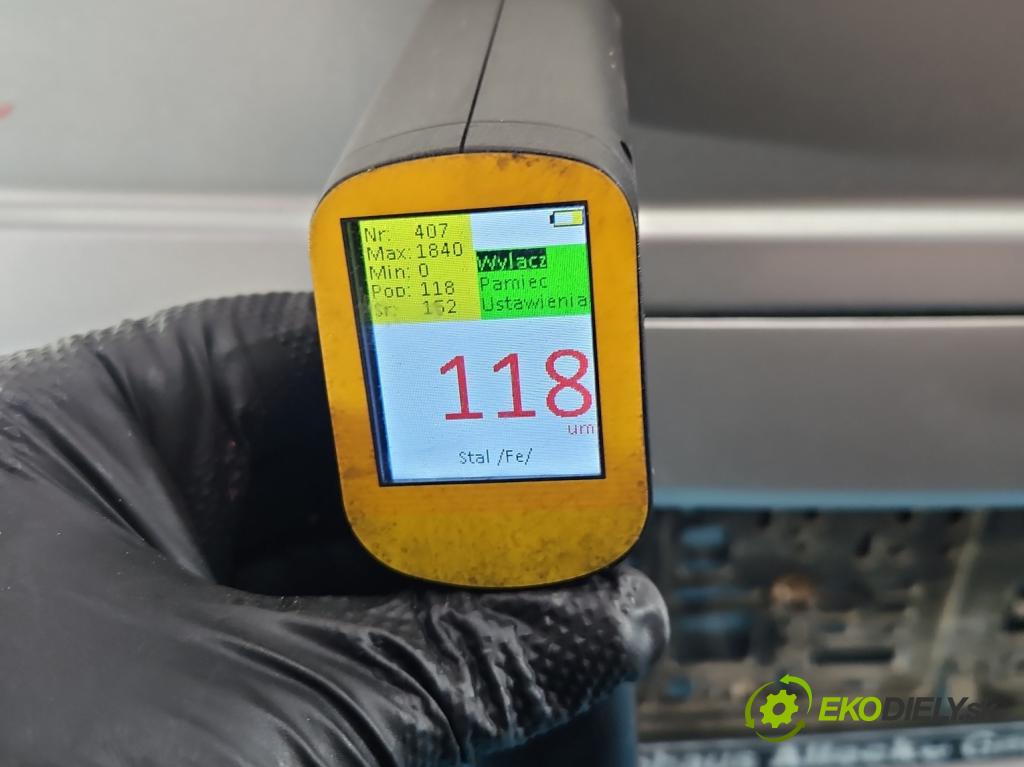 Opel Vectra B 1995-2002 1.6 16V 101 HP manual 74 kW 1598 cm3 4- zadna kufor  (Kapota zadná (kufor))