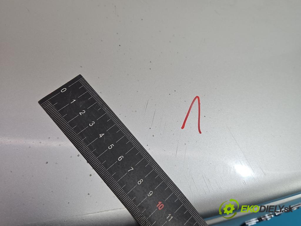 Opel Vectra B 1995-2002 1.6 16V 101 HP manual 74 kW 1598 cm3 4- zadna kufor  (Kapota zadná (kufor))