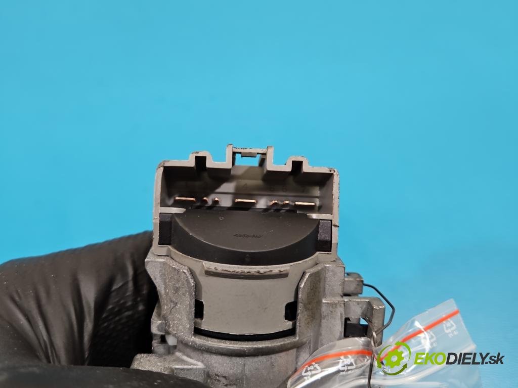 Ford Fiesta Mk7 2008-2017 1.2 16V 82 hp manual 60 kW 1242 cm3 5- spínací skříňka  (Spínací skříňka)