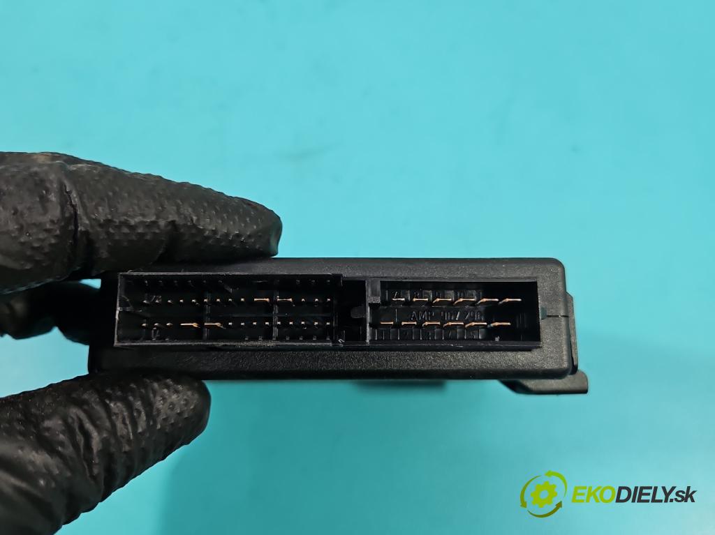 Opel Vectra B 1995-2002 1.6 16V 101 hp manual 74 kW 1598 cm3 4- řídící jednotka motoru 09353479