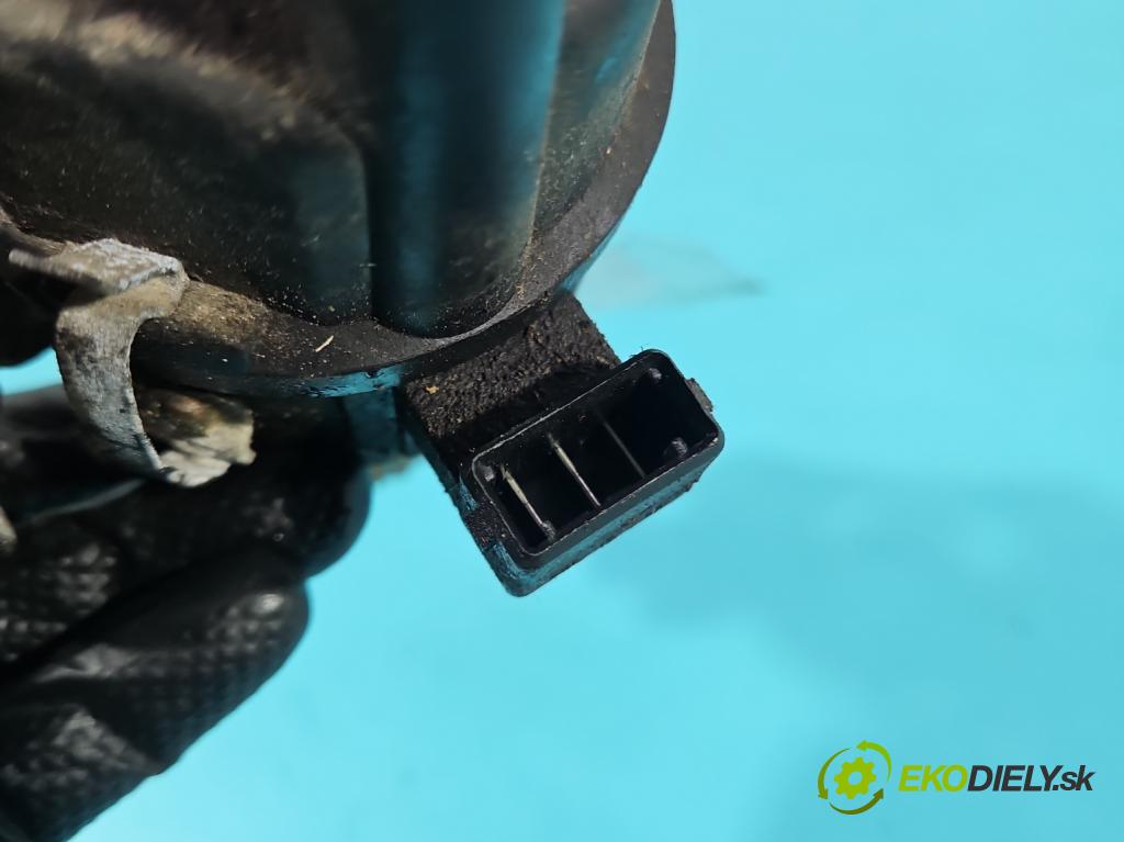 Audi 80 B3 1986-1991 1.6 8V 69KM manual 51 kW 1595 cm3 4- modul zapalovací  (Rozdělovač)